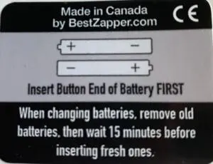 AutoZap 5 battery label showing orientation of batteries and how to change to new batteries.